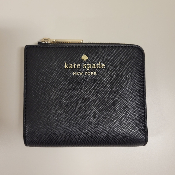 Kate Spade Small Black Leather L Zip Wallet - Picture 1 of 7